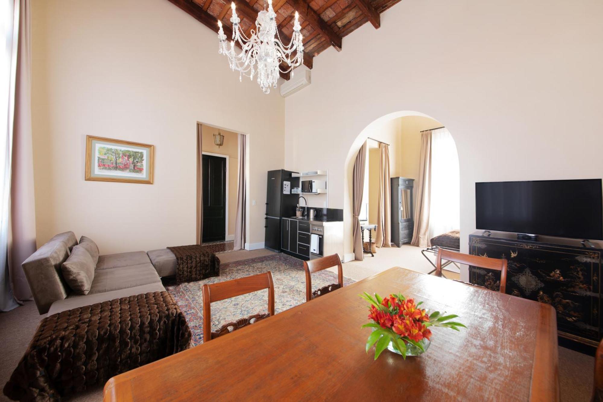 Del Casco Hotel